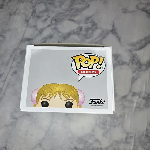 Funko Pop Britney Spears #90 Vinyl Figure Exclusive Baby One More Time Outfit - Picture 5 of 8